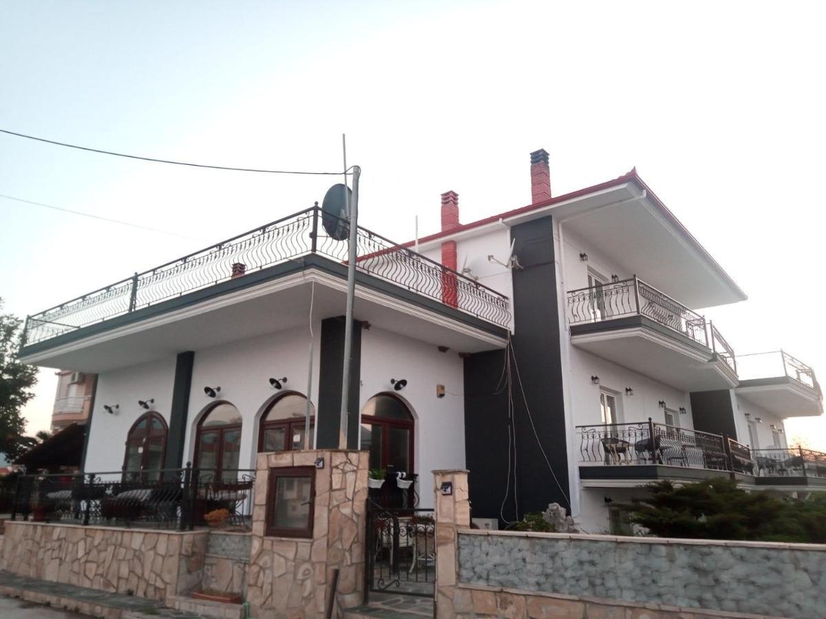 Villa Camellia Врасна Екстериор снимка